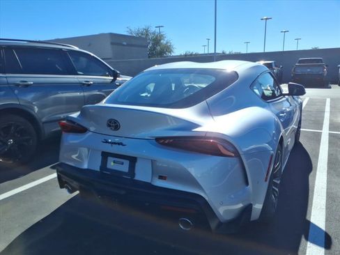 Used 2021 Toyota Supra image 3