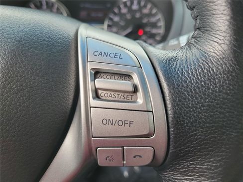 Used 2013 Nissan Altima 2.5 SL w/ Technology Pkg image 23