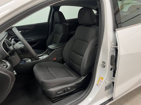 Used 2023 Chevrolet Malibu LT w/ Driver Confidence Package image 23