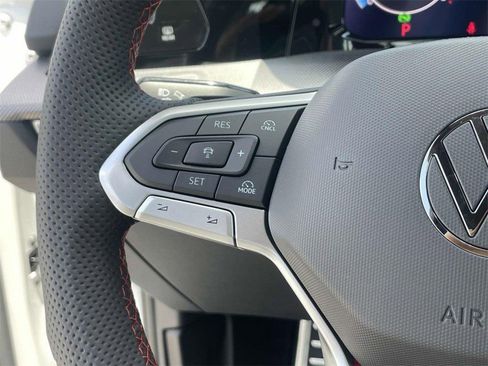 New 2025 Volkswagen GTI SE image 22