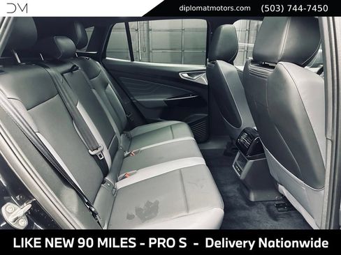 Used 2024 Volkswagen ID.4 Pro S AWD/4WD image 20