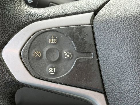 Used 2017 Chevrolet Colorado W/T w/ WT Convenience Package RWD image 13