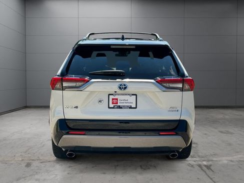 Used 2021 Toyota RAV4 XSE AWD/4WD image 4