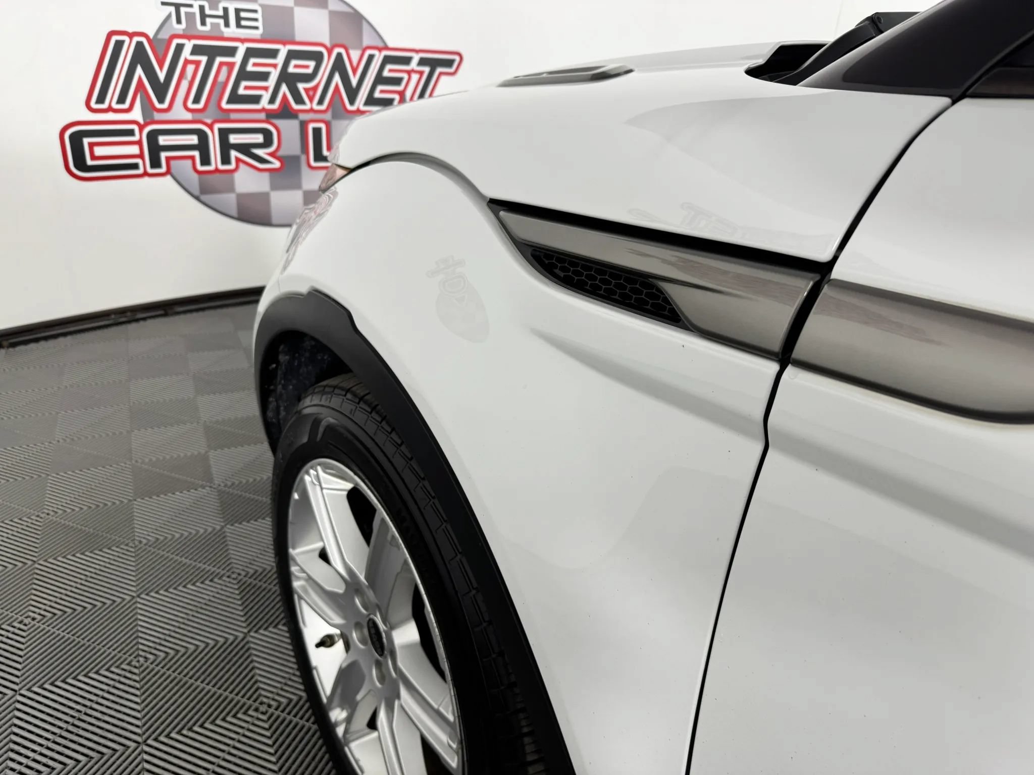 Used 2012 Land Rover Range Rover Evoque Pure Plus AWD/4WD image 22