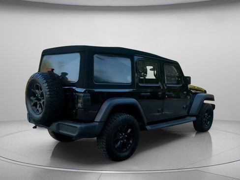Used 2020 Jeep Wrangler Unlimited Sport AWD/4WD image 28