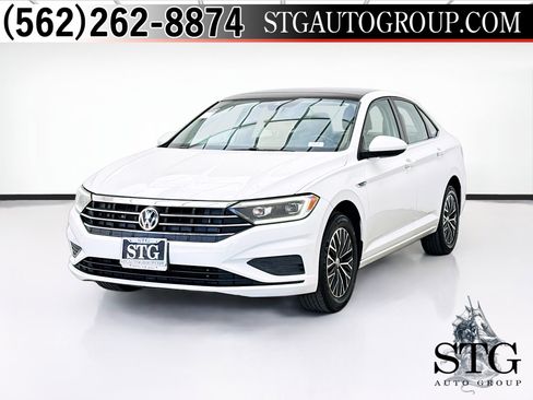 Used 2019 Volkswagen Jetta SEL w/ Cold Weather Package FWD image 1