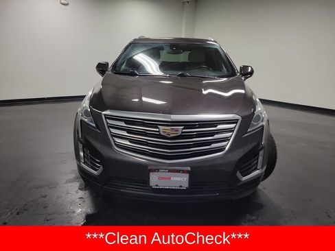 Used 2019 Cadillac XT5 FWD image 2