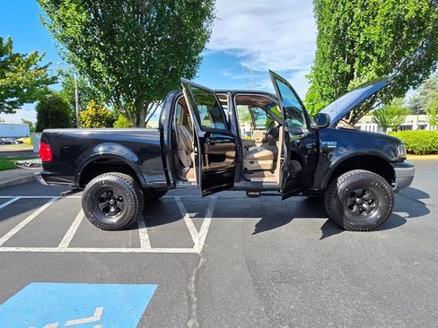 Used 2001 Ford F150 Lariat AWD/4WD image 24