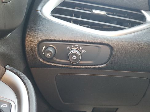 Used 2024 Chevrolet Malibu LT image 29