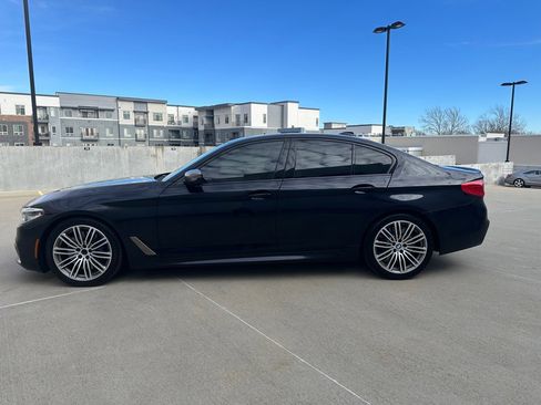 Used 2020 BMW M550i xDrive w/ Dynamic Handling Package image 4