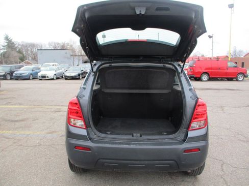 Used 2016 Chevrolet Trax LS image 7