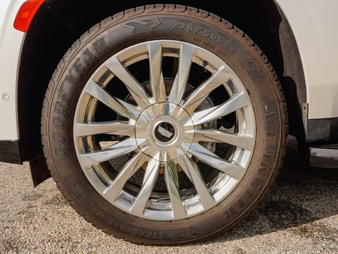 Used 2022 Cadillac Escalade ESV Premium Luxury w/ LPO, Floor Liner Package image 7