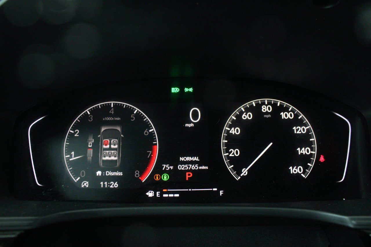 Used 2025 Honda Civic Sport image 11
