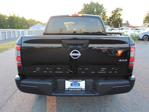 Used 2023 Nissan Frontier S AWD/4WD image 6