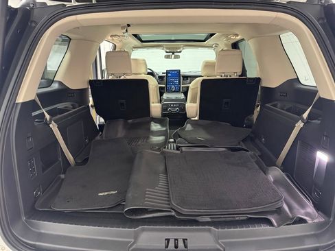 Used 2023 Ford Expedition Platinum AWD/4WD image 28