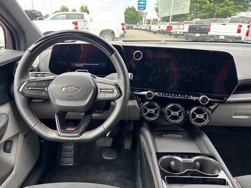 Used 2026 Chevrolet Blazer EV SS w/ Performance Package AWD/4WD image 18