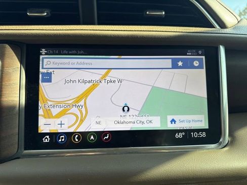 Used 2021 GMC Yukon Denali w/ LPO, Illumination Package image 14