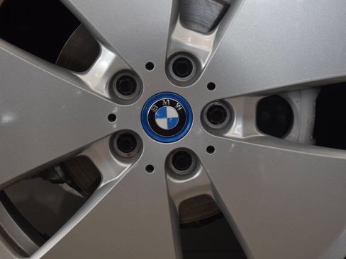 Used 2014 BMW i3 w/ Range Extender image 25
