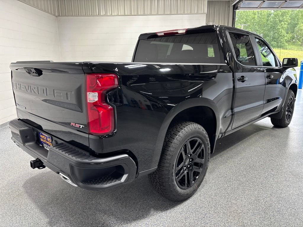 New 2026 Chevrolet Silverado 1500 RST AWD/4WD image 7