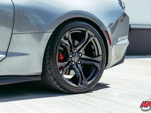 Used 2020 Chevrolet Camaro SS RWD image 56