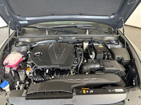 Used 2025 Hyundai Sonata SE FWD image 39