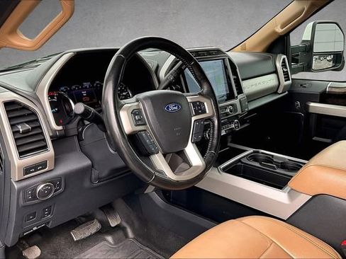 Certified 2022 Ford F250 Lariat w/ Lariat Ultimate Package image 12