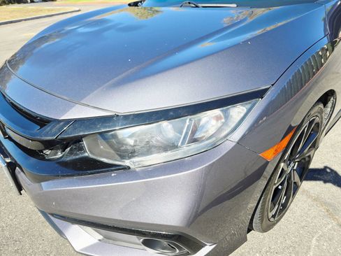 Used 2020 Honda Civic Sport image 10