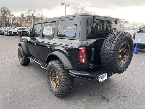 New 2025 Ford Bronco Badlands image 4