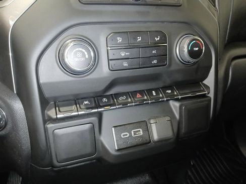 Used 2025 Chevrolet Silverado 1500 W/T RWD image 13