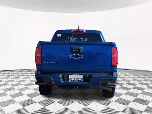 Used 2018 Chevrolet Colorado Z71 image 2