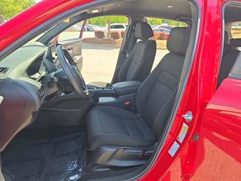 Used 2024 Honda HR-V Sport image 15