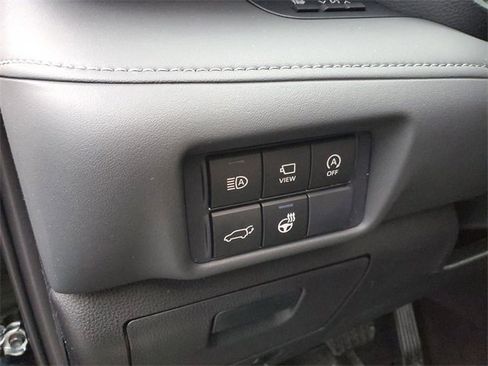 New 2026 Toyota Highlander Platinum image 21