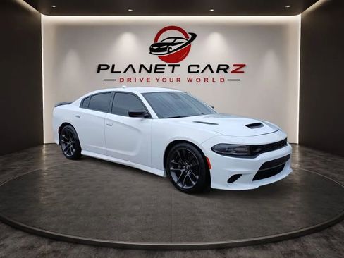 Used 2023 Dodge Charger Scat Pack w/ Technology Group RWD image 7