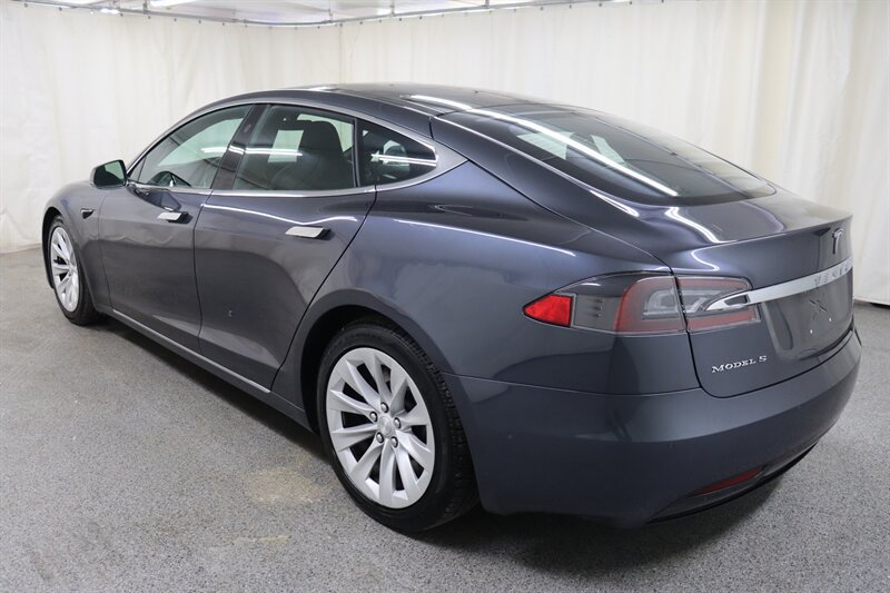 Used 2017 Tesla Model S 90D AWD/4WD image 4
