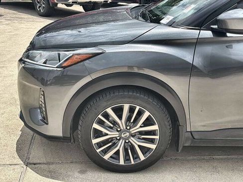 Used 2021 Nissan Kicks SV FWD image 32