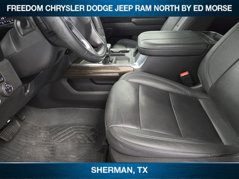 Used 2024 Chevrolet Silverado 1500 LT Trail Boss w/ LT Trail Boss Premium Package image 9