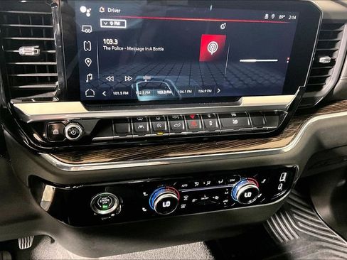 Used 2023 GMC Sierra 1500 Elevation AWD/4WD image 23