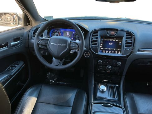 Used 2023 Chrysler 300 S w/ Comfort Group image 13