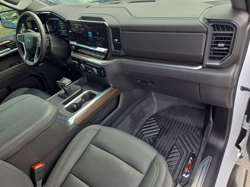 Used 2026 Chevrolet Silverado 1500 LT Trail Boss w/ Convenience Package II image 29