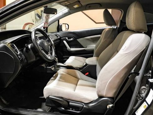 Used 2014 Honda Civic LX image 4