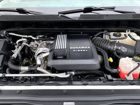 Used 2021 Chevrolet Silverado 1500 RST image 34