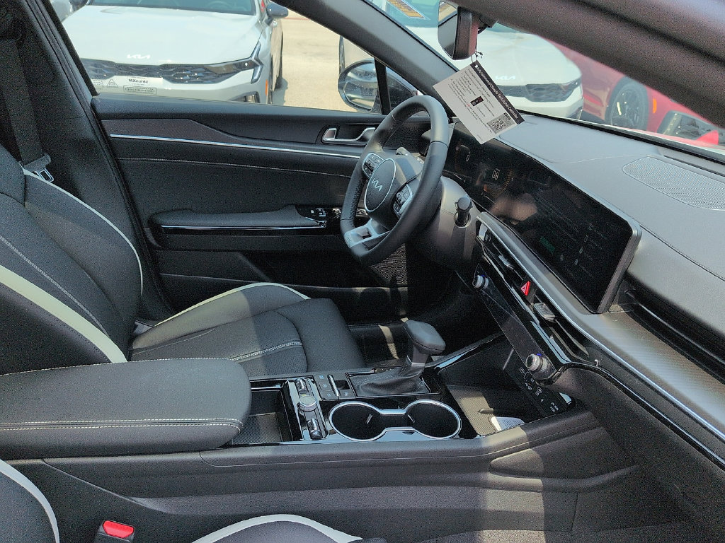New 2026 Kia K5 GT-Line w/ GT-Line Premium Package FWD image 7