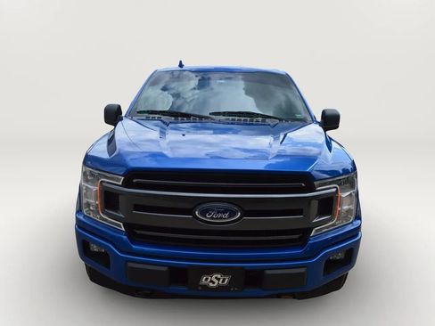 Used 2018 Ford F150 XLT w/ Equipment Group 302A Luxury AWD/4WD image 2