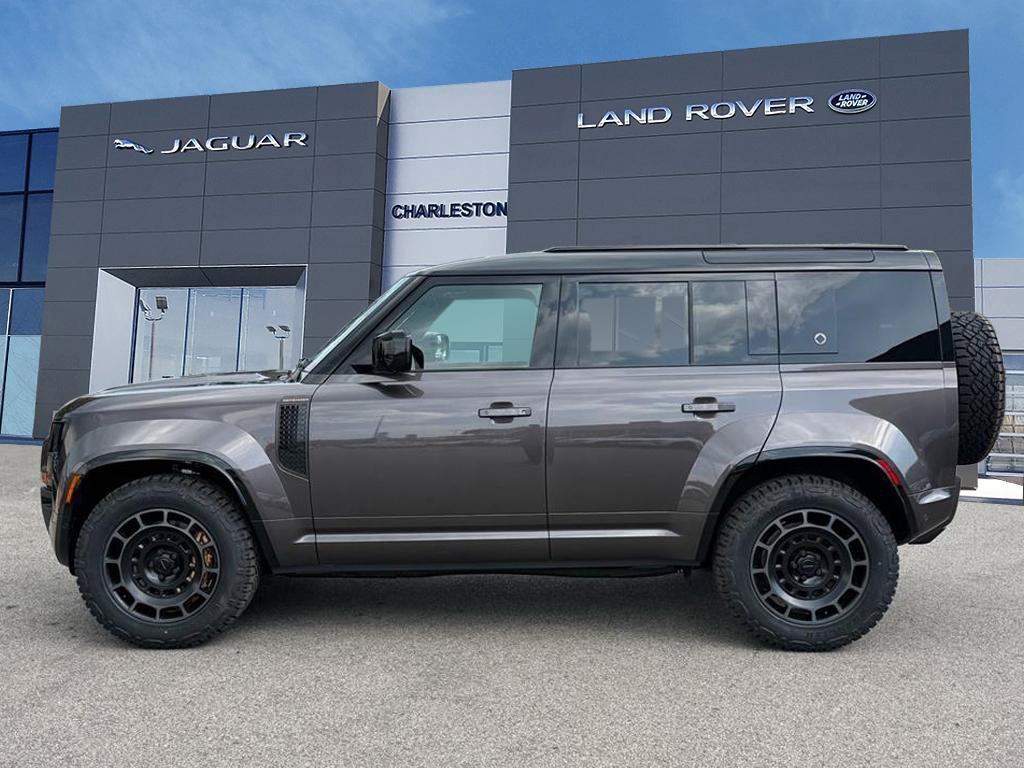 New 2026 Land Rover Defender 110 OCTA AWD/4WD image 2