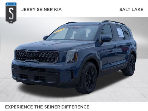 Used 2025 Kia Telluride AWD image 1