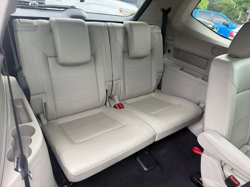 Used 2023 Volkswagen Atlas SE w/ Panoramic Sunroof Package FWD image 21