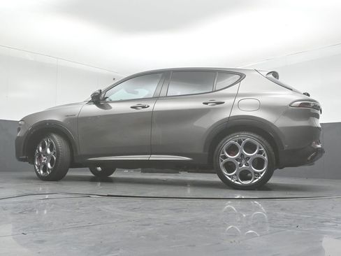 Used 2024 Alfa Romeo Tonale Veloce image 42