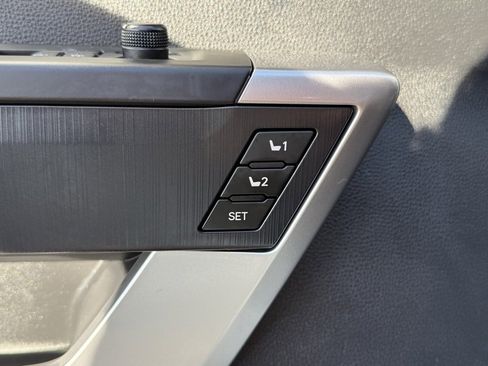 Used 2024 Toyota Tundra Platinum image 20