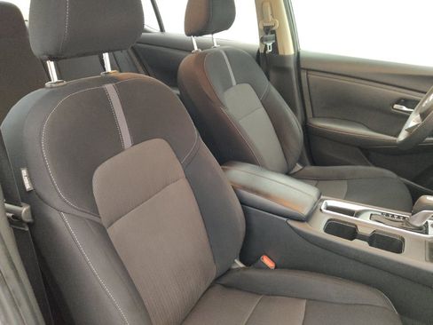 Used 2023 Nissan Sentra SV FWD image 21