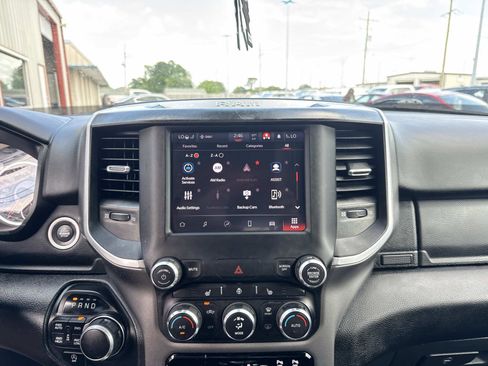Used 2022 RAM 1500 Big Horn AWD/4WD image 24